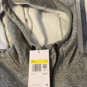 Nike mens therma fit size small- NWT